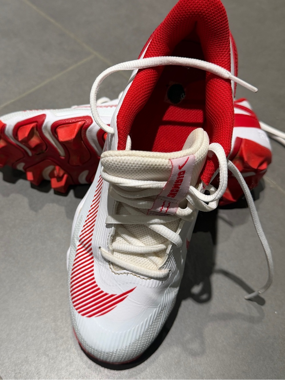 Nike • Fastflex Baseball Cleats - Picture 2 of 4